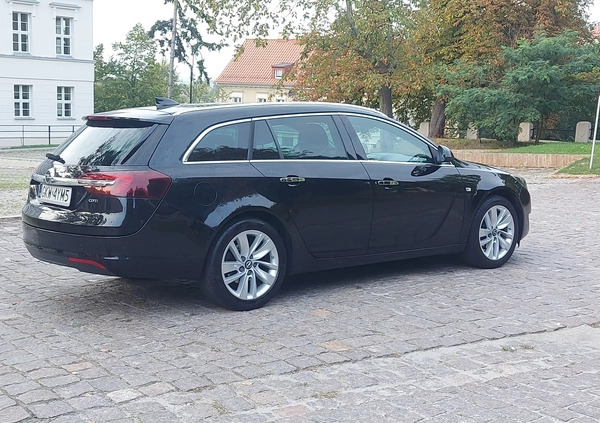 Opel Insignia cena 42900 przebieg: 92000, rok produkcji 2016 z Kwidzyn małe 326